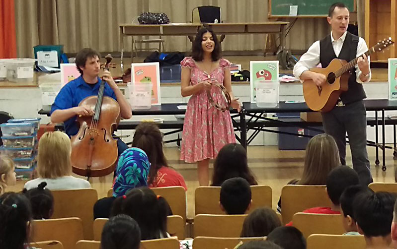 Smithfield Bargain performing at Alta Loma Elementary